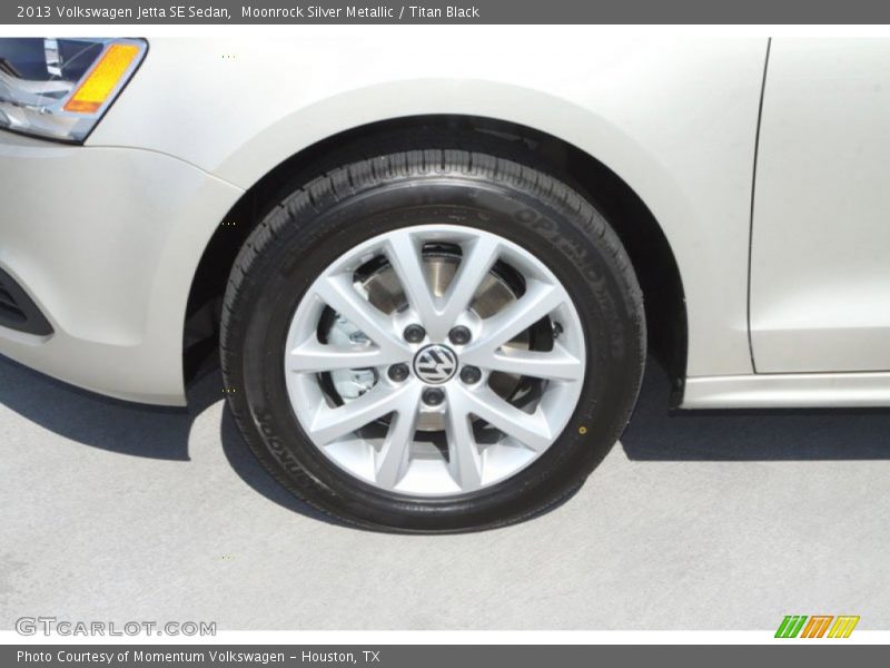 Moonrock Silver Metallic / Titan Black 2013 Volkswagen Jetta SE Sedan
