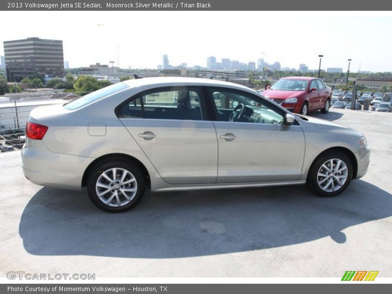 Moonrock Silver Metallic / Titan Black 2013 Volkswagen Jetta SE Sedan
