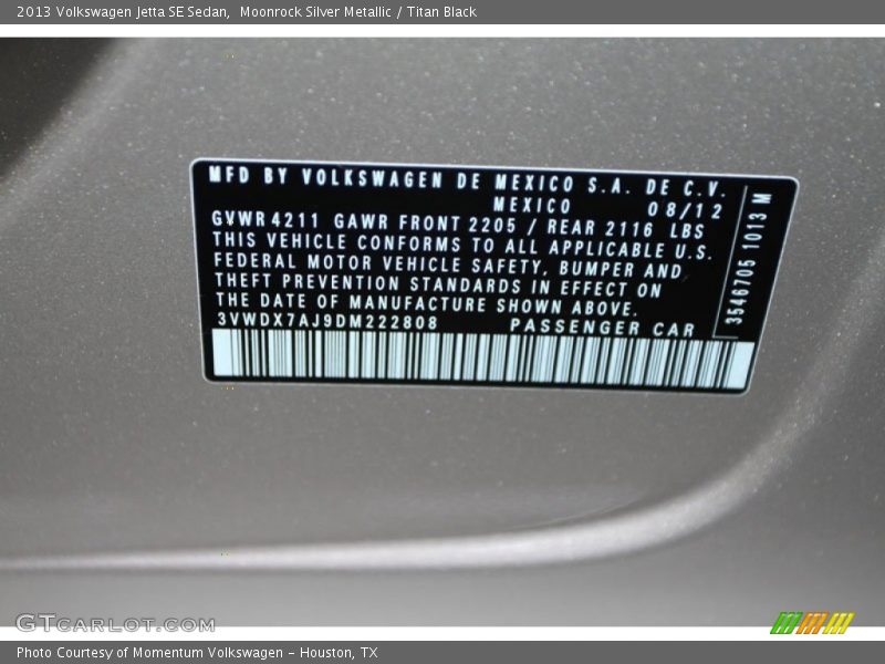 Moonrock Silver Metallic / Titan Black 2013 Volkswagen Jetta SE Sedan