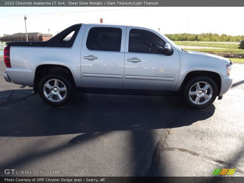 Sheer Silver Metallic / Dark Titanium/Light Titanium 2010 Chevrolet Avalanche LT 4x4