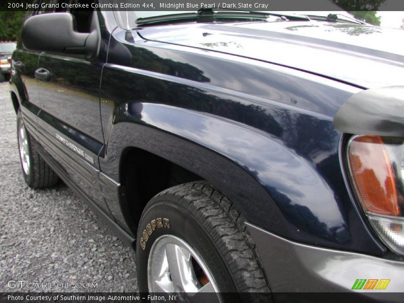 Midnight Blue Pearl / Dark Slate Gray 2004 Jeep Grand Cherokee Columbia Edition 4x4