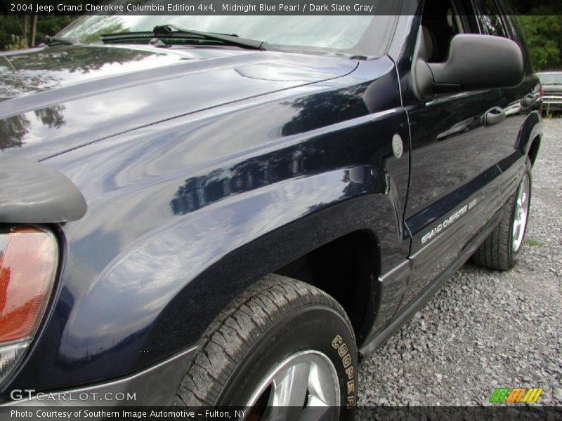 Midnight Blue Pearl / Dark Slate Gray 2004 Jeep Grand Cherokee Columbia Edition 4x4