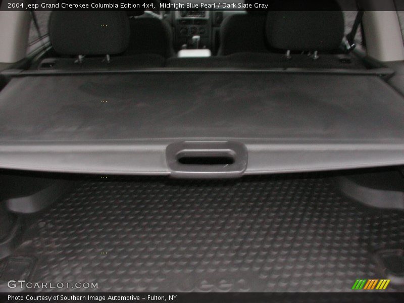 Midnight Blue Pearl / Dark Slate Gray 2004 Jeep Grand Cherokee Columbia Edition 4x4