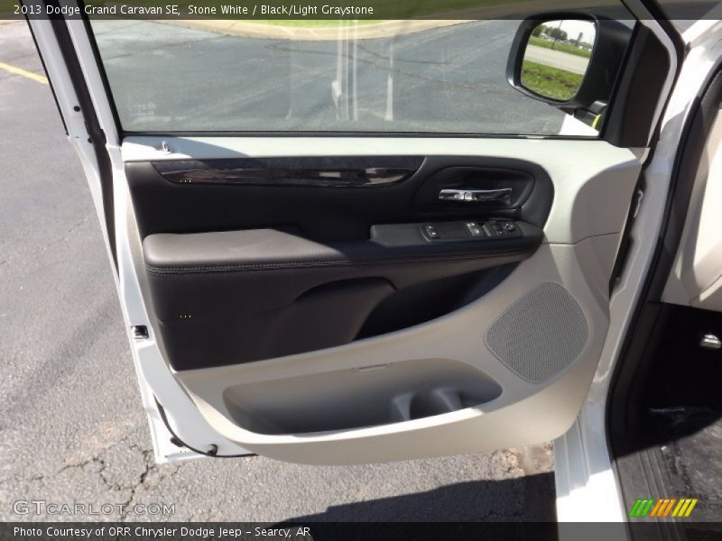 Stone White / Black/Light Graystone 2013 Dodge Grand Caravan SE