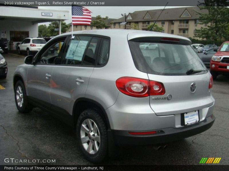 Reflex Silver Metallic / Charcoal 2010 Volkswagen Tiguan S