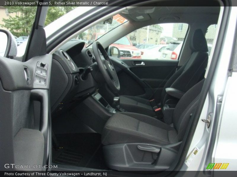 Reflex Silver Metallic / Charcoal 2010 Volkswagen Tiguan S