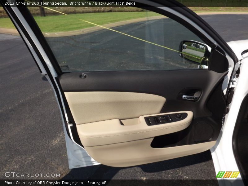 Bright White / Black/Light Frost Beige 2013 Chrysler 200 Touring Sedan