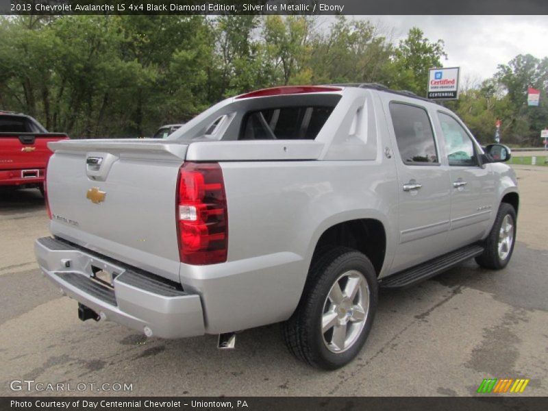 Silver Ice Metallic / Ebony 2013 Chevrolet Avalanche LS 4x4 Black Diamond Edition