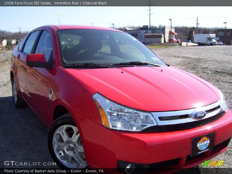 Vermillion Red / Charcoal Black 2008 Ford Focus SES Sedan