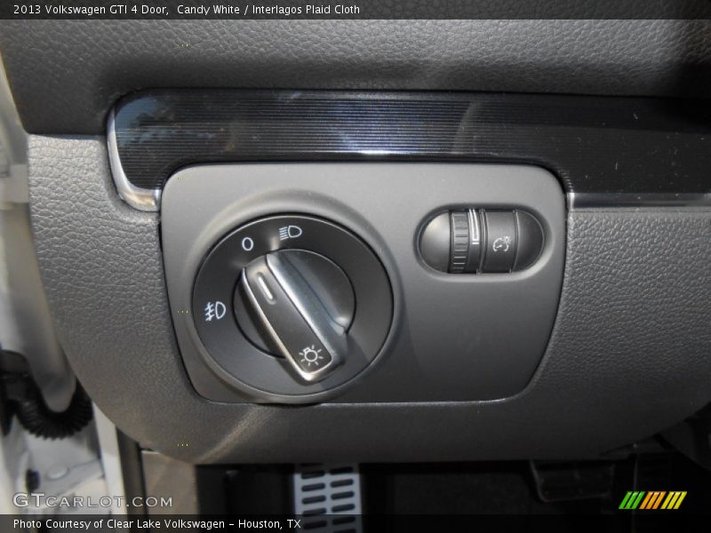 Candy White / Interlagos Plaid Cloth 2013 Volkswagen GTI 4 Door