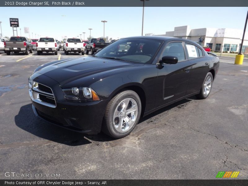 Pitch Black / Black 2013 Dodge Charger SE