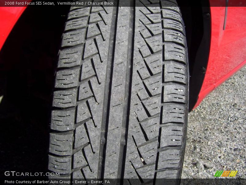 Vermillion Red / Charcoal Black 2008 Ford Focus SES Sedan