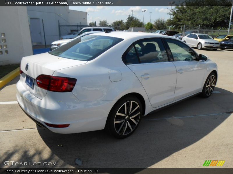 Candy White / Titan Black 2013 Volkswagen Jetta GLI Autobahn
