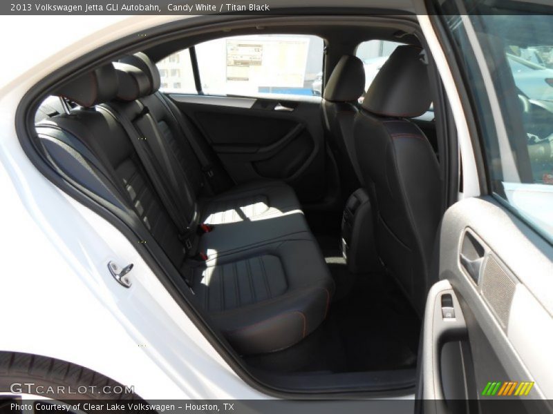 Candy White / Titan Black 2013 Volkswagen Jetta GLI Autobahn