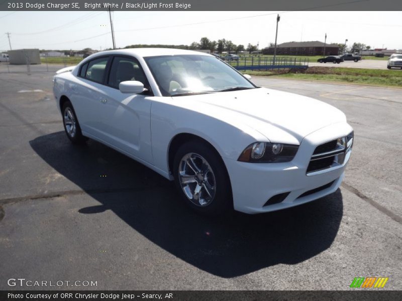 Bright White / Black/Light Frost Beige 2013 Dodge Charger SE