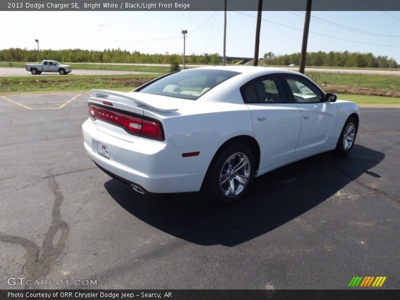 Bright White / Black/Light Frost Beige 2013 Dodge Charger SE