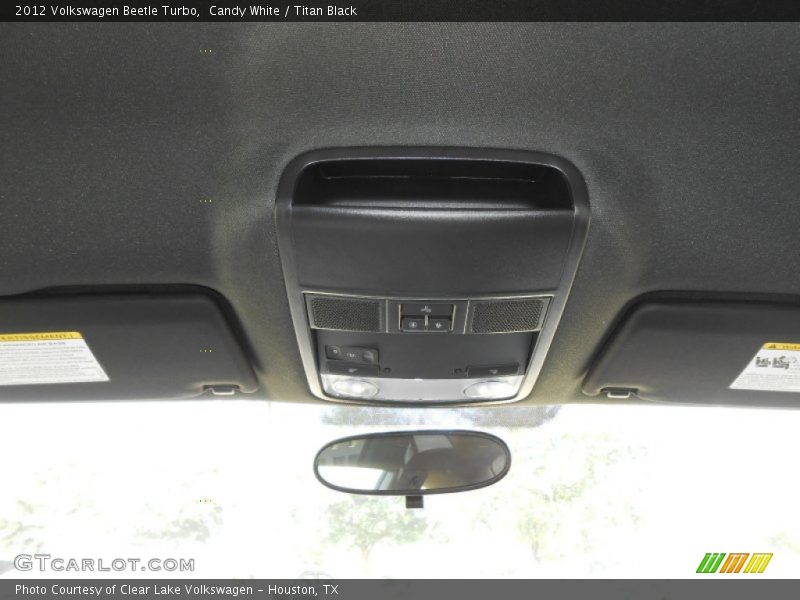 Candy White / Titan Black 2012 Volkswagen Beetle Turbo