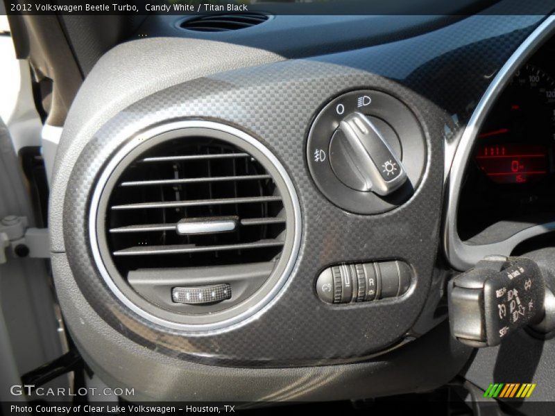 Candy White / Titan Black 2012 Volkswagen Beetle Turbo