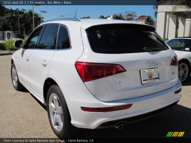 Ibis White / Black 2012 Audi Q5 3.2 FSI quattro