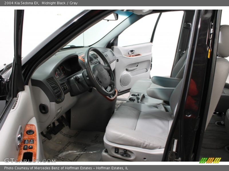 Midnight Black / Gray 2004 Kia Sedona EX