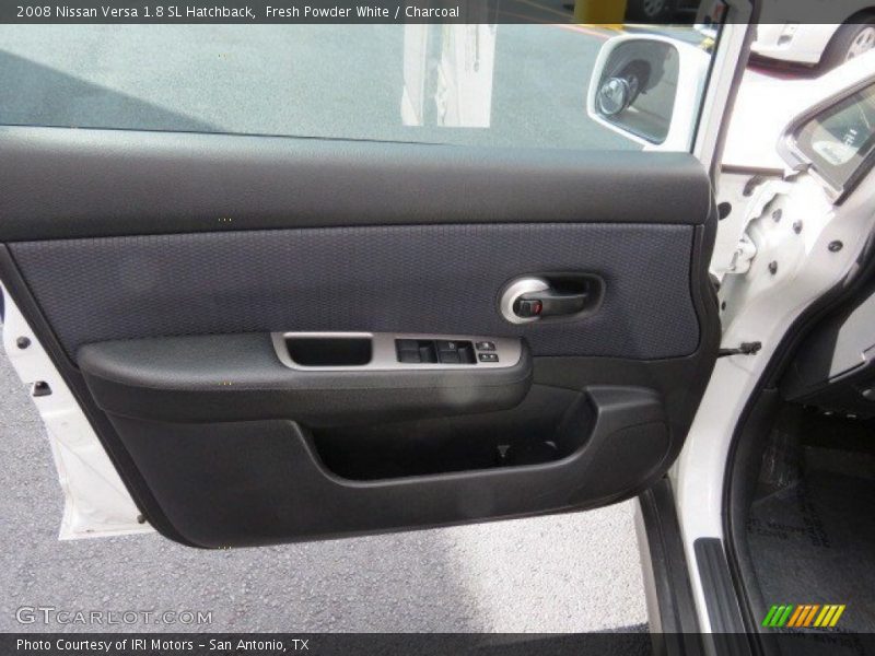 Fresh Powder White / Charcoal 2008 Nissan Versa 1.8 SL Hatchback
