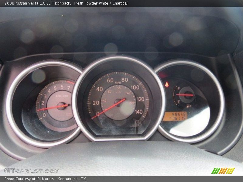 Fresh Powder White / Charcoal 2008 Nissan Versa 1.8 SL Hatchback