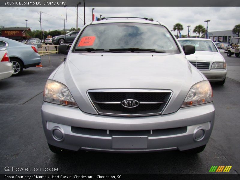 Silver / Gray 2006 Kia Sorento LX