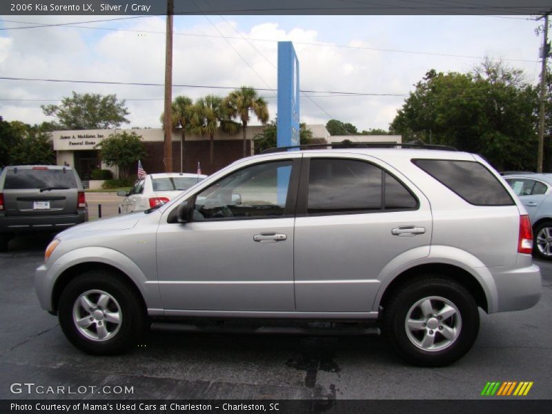 Silver / Gray 2006 Kia Sorento LX