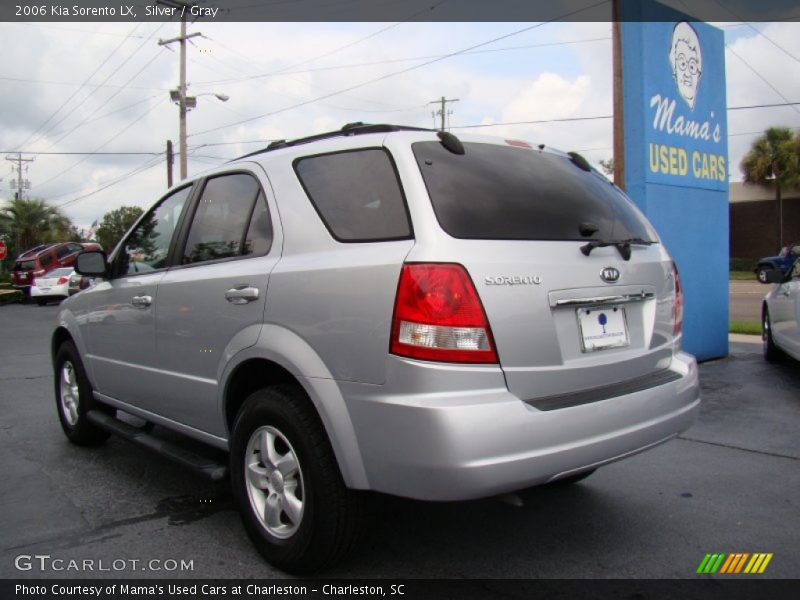 Silver / Gray 2006 Kia Sorento LX