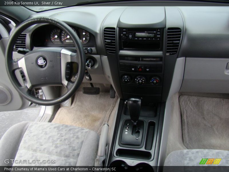 Silver / Gray 2006 Kia Sorento LX