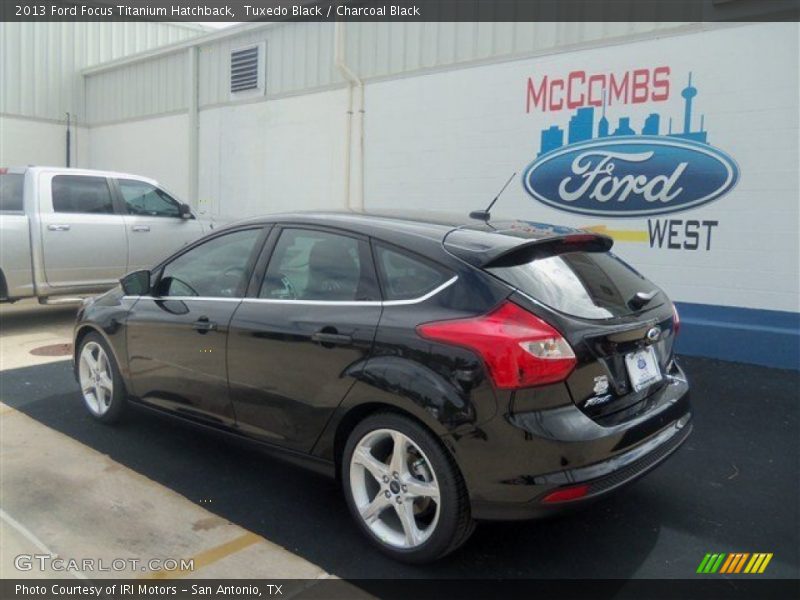 Tuxedo Black / Charcoal Black 2013 Ford Focus Titanium Hatchback
