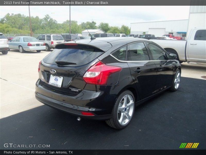 Tuxedo Black / Charcoal Black 2013 Ford Focus Titanium Hatchback