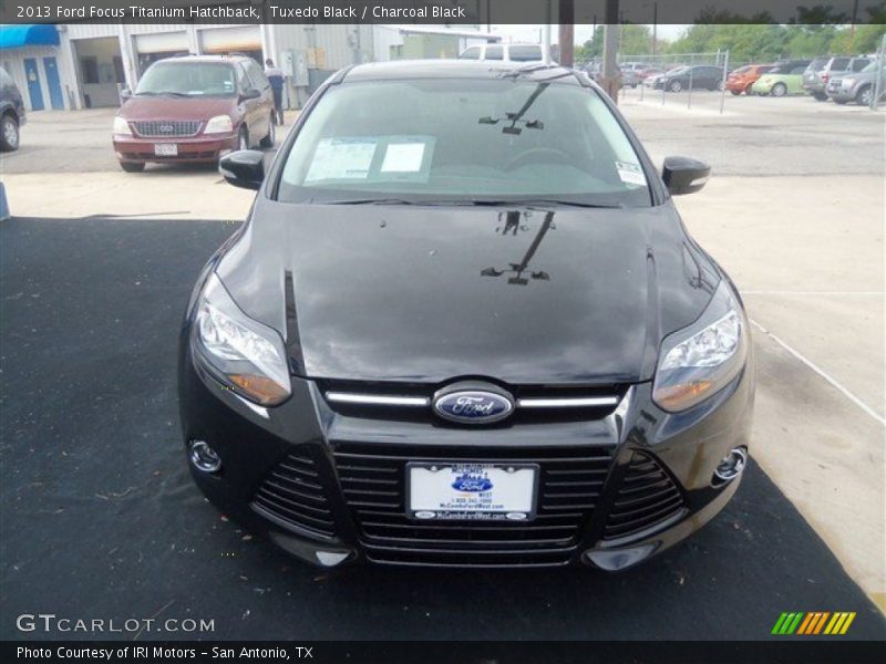 Tuxedo Black / Charcoal Black 2013 Ford Focus Titanium Hatchback