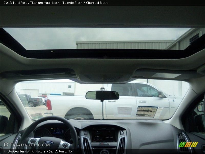 Tuxedo Black / Charcoal Black 2013 Ford Focus Titanium Hatchback