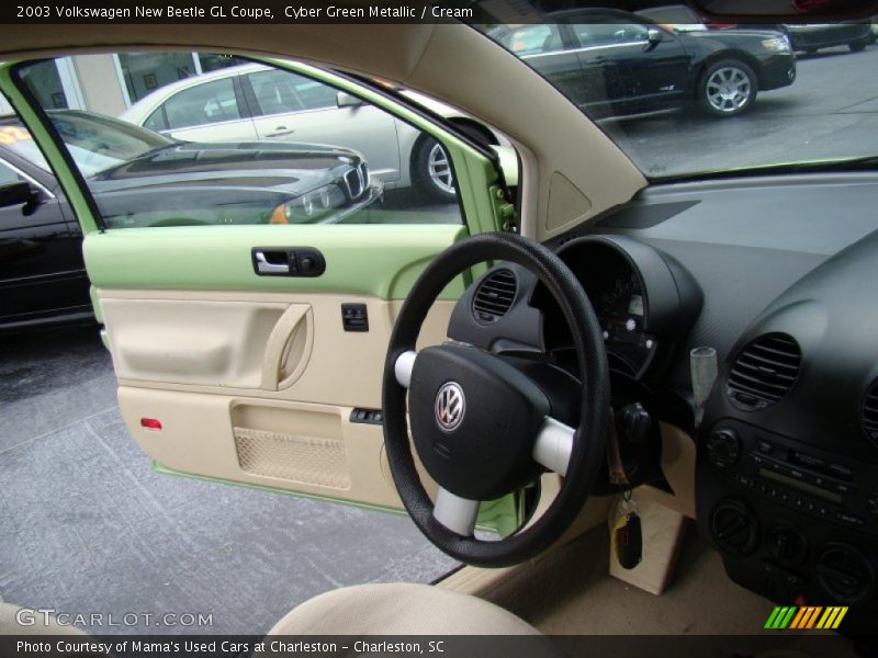 Cyber Green Metallic / Cream 2003 Volkswagen New Beetle GL Coupe