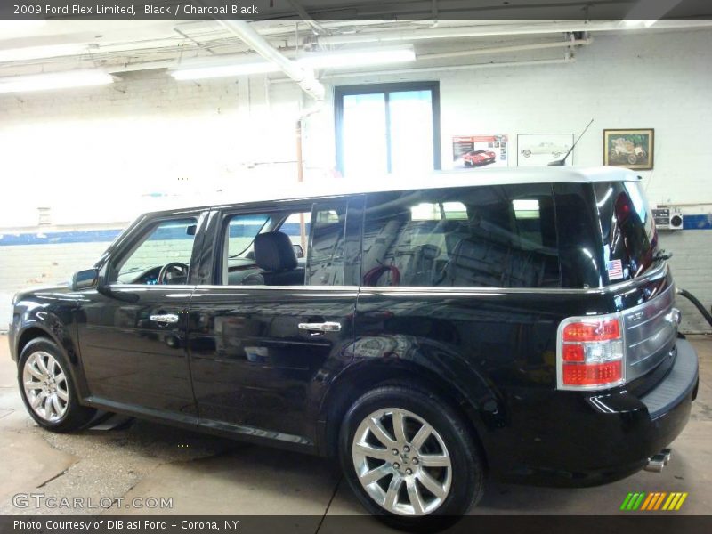 Black / Charcoal Black 2009 Ford Flex Limited
