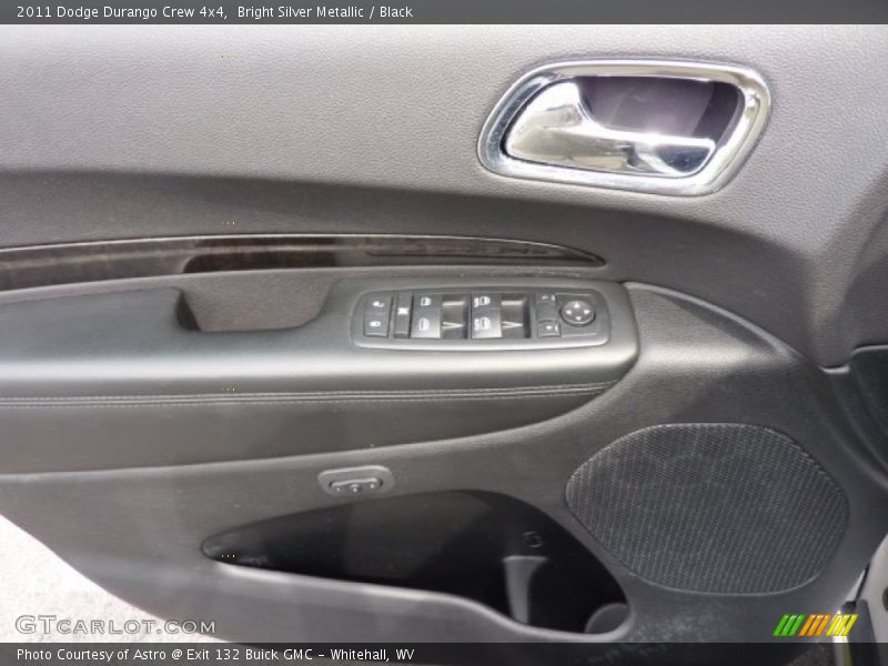 Bright Silver Metallic / Black 2011 Dodge Durango Crew 4x4