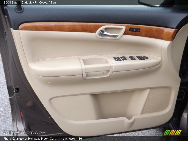 Cocoa / Tan 2008 Saturn Outlook XR