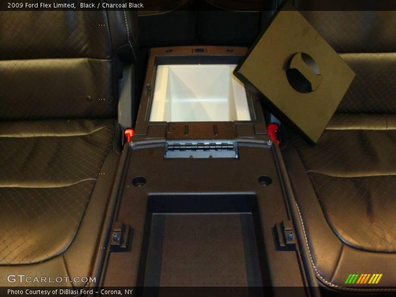 Black / Charcoal Black 2009 Ford Flex Limited