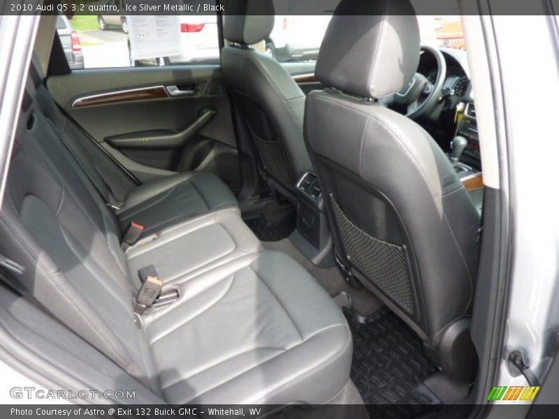 Ice Silver Metallic / Black 2010 Audi Q5 3.2 quattro