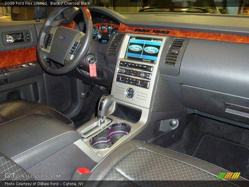 Black / Charcoal Black 2009 Ford Flex Limited