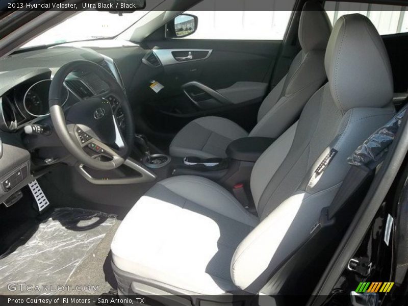 Ultra Black / Black 2013 Hyundai Veloster