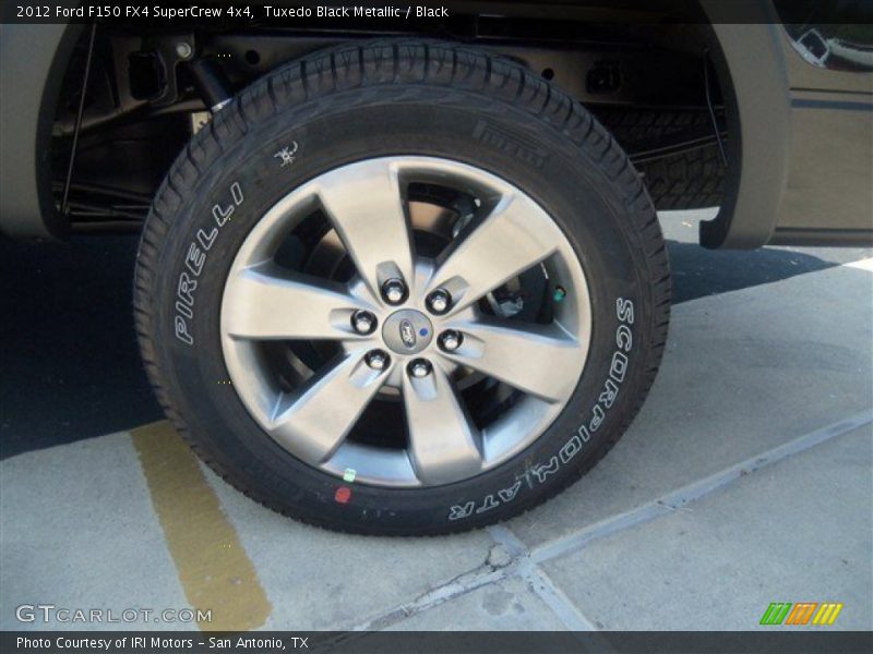 Tuxedo Black Metallic / Black 2012 Ford F150 FX4 SuperCrew 4x4