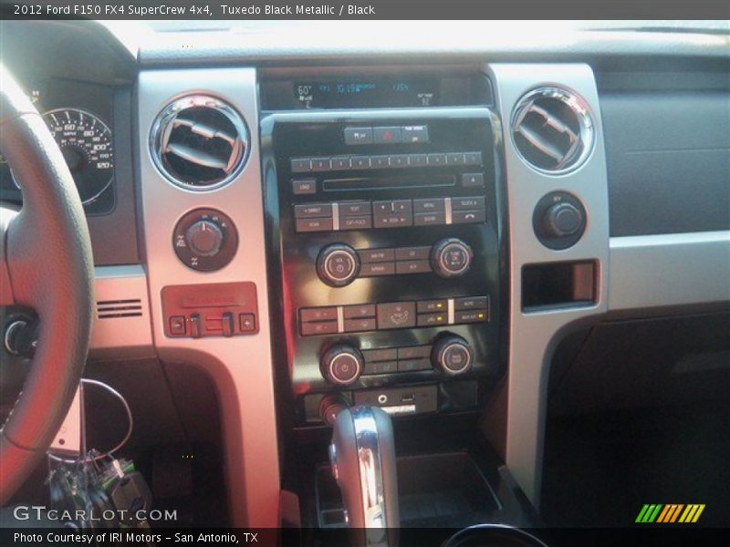 Tuxedo Black Metallic / Black 2012 Ford F150 FX4 SuperCrew 4x4
