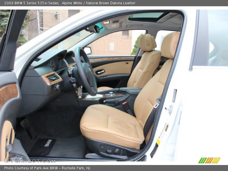 Alpine White / Natural Brown Dakota Leather 2009 BMW 5 Series 535xi Sedan