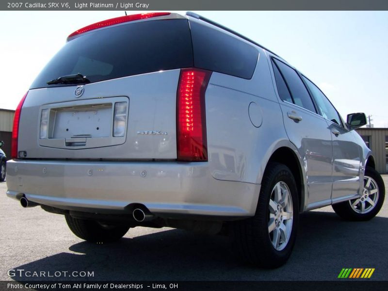 Light Platinum / Light Gray 2007 Cadillac SRX V6