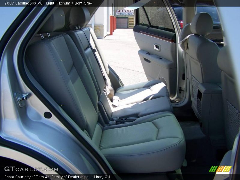 Light Platinum / Light Gray 2007 Cadillac SRX V6