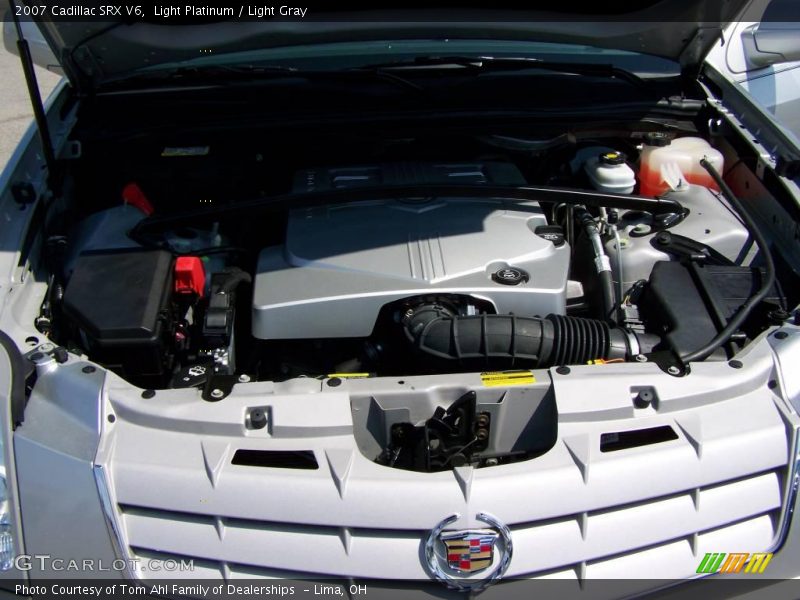 Light Platinum / Light Gray 2007 Cadillac SRX V6