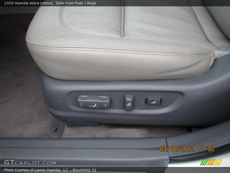 Silver Frost Pearl / Beige 2009 Hyundai Azera Limited