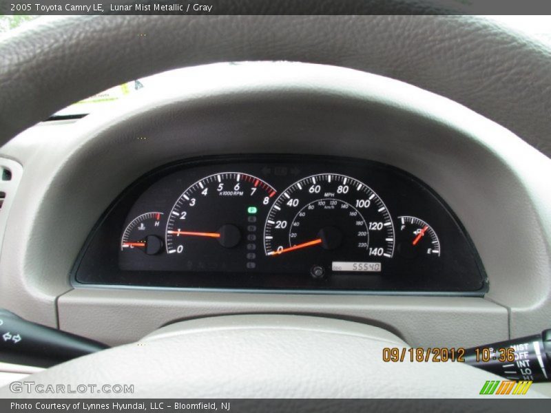 Lunar Mist Metallic / Gray 2005 Toyota Camry LE